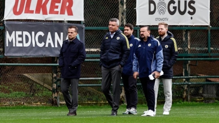 Fenerbahçe'de transfer operasyonu! 3 isim için harekete geçildi