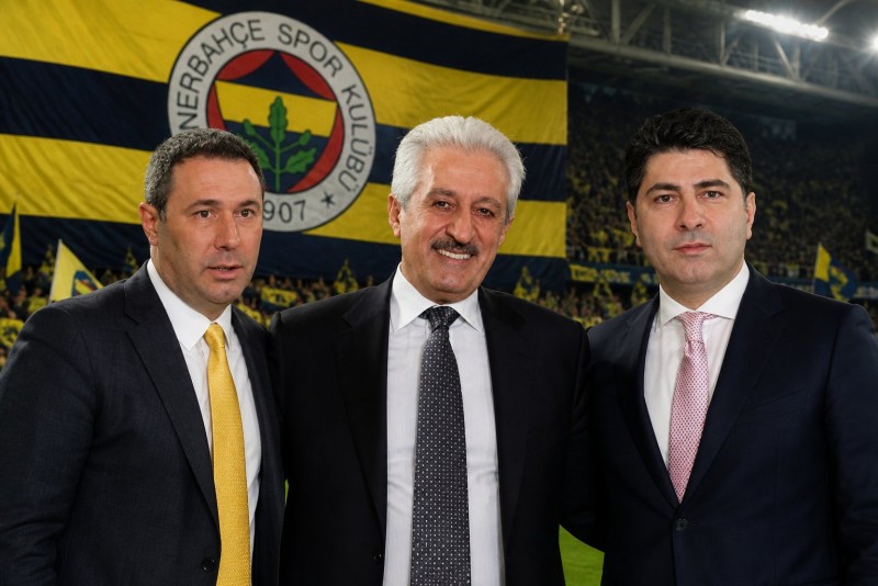 Tek tek, isim isim! İşte o liste: Fenerbahçe'nin teknik direktör adayları ortaya çıktı