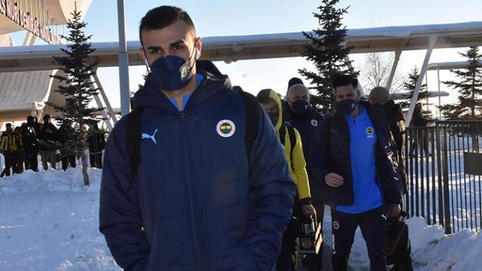 Fenerbahçe kafilesi Sivas'a ulaştı